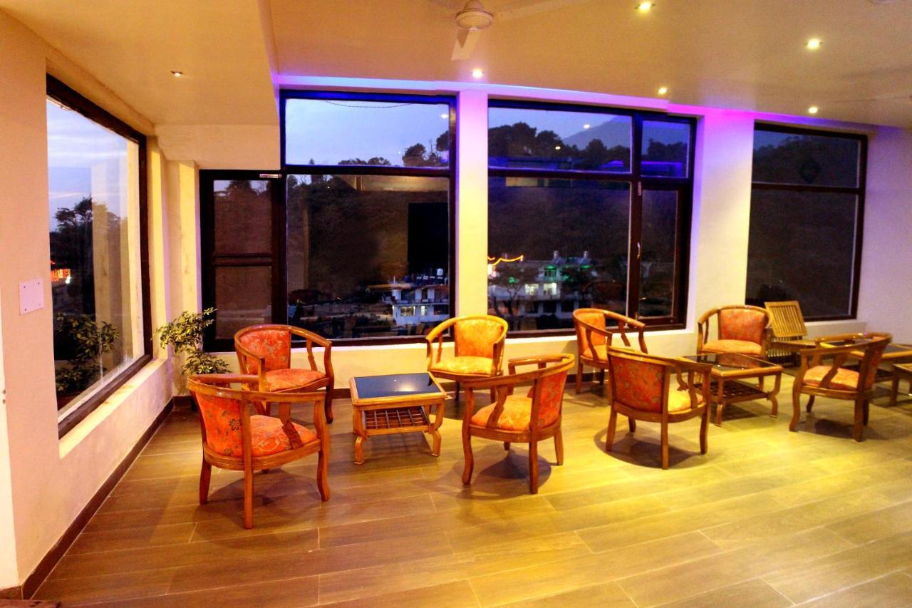 Hotel Vatika - The Riverside Resort ดารัมซาลา ภายนอก รูปภาพ